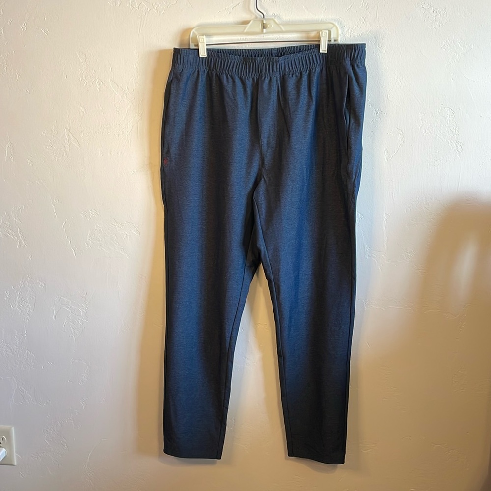 Rhône casual pants (XL)